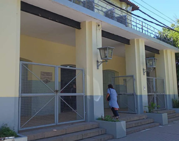 Los salvajes chats de alumnos de un secundario que amenazaron con violar a una compañera y arrojarla a una zanja