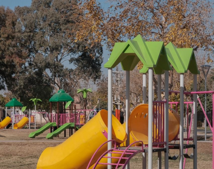 Un popular barrio de Chimbas cuenta con un nuevo parque de juegos 