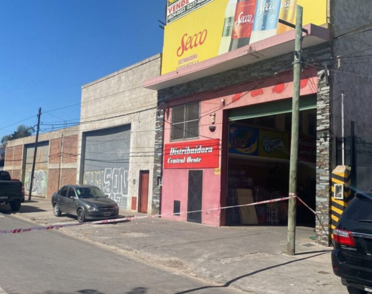 Interceptaron y acribillaron a balazos a un empresario que estaba amenazado