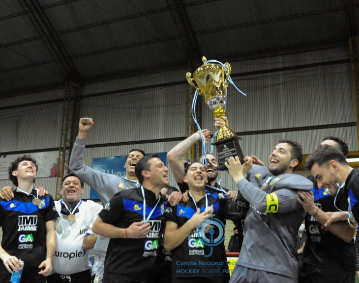 Luego de 16 años, Olimpia volvió a consagrarse campeón Argentino 