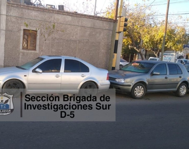 Hallaron vehículos robados en una agencia de autos