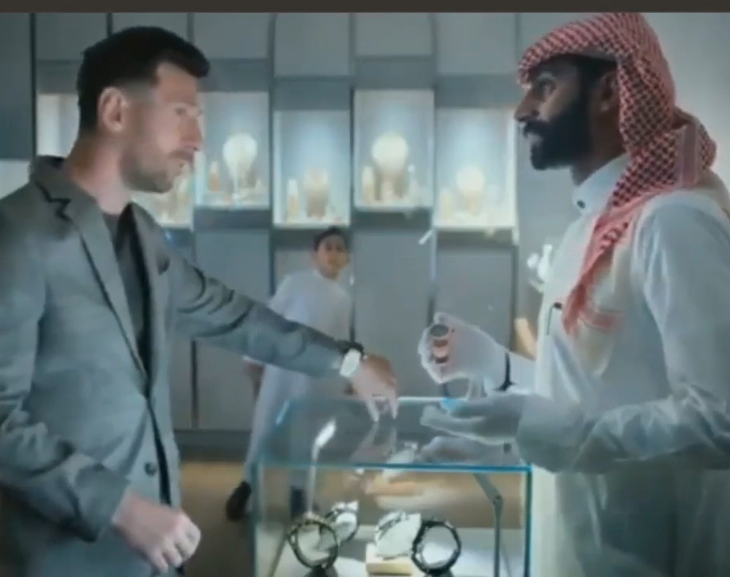 Ahora el rey de Arabia Saudita quiere contratar a Messi y lavar su imagen