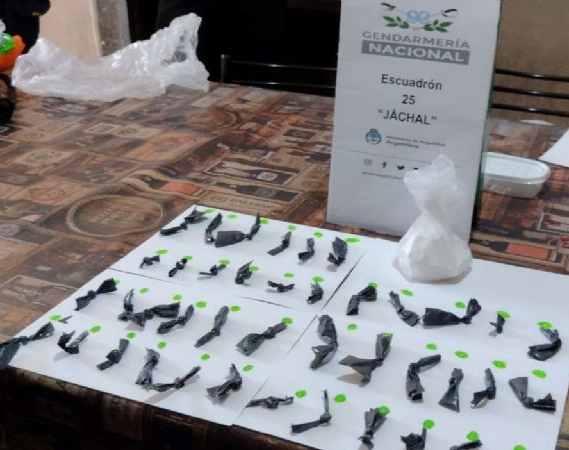Hallaron una heladera repleta de droga en Valle Fértil