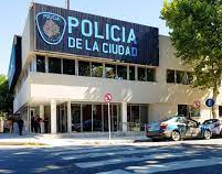 Se escapó un preso de una comisaría trepando paredes y ahora lo buscan con un helicóptero