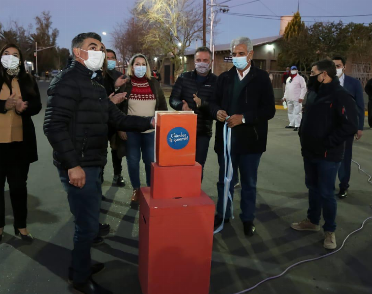 Chimbas: calle Porres estrena iluminación led