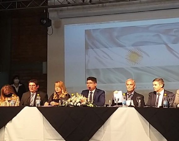 Orrego abrió las Sesiones Parlamentarias en Santa Lucia