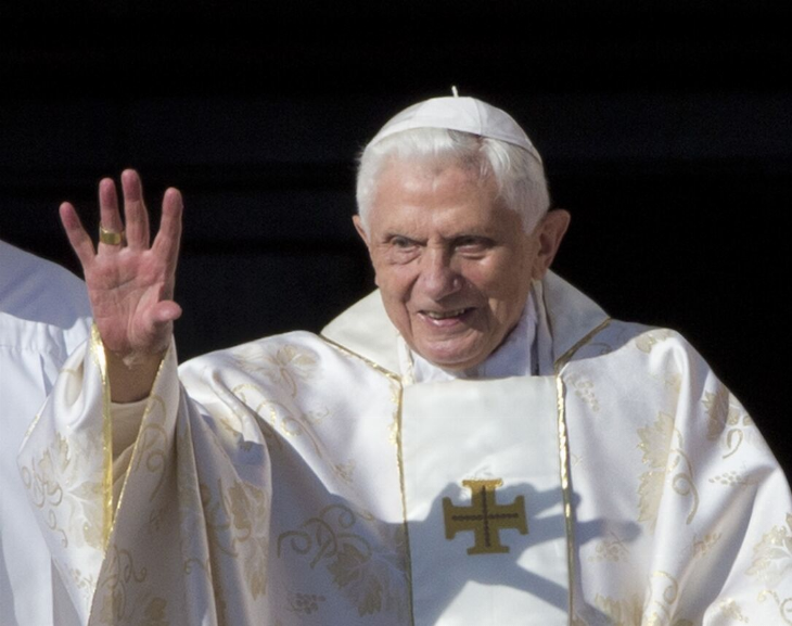 A los 95 años murió el Papa emérito Benedicto XVI