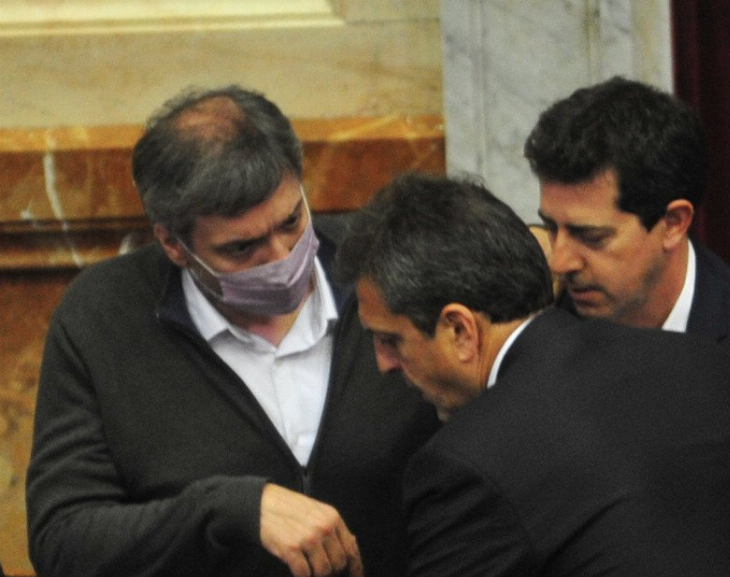 FMI: Máximo Kirchner renunció a la presidencia del bloque en Diputados