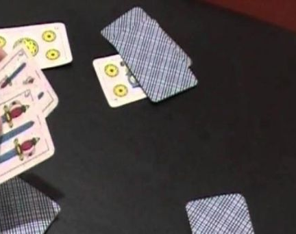 Detuvieron a Cauceteros por jugar un campeonato de truco por plata