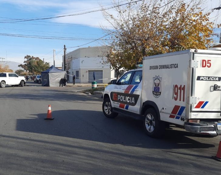 Trágico accidente: una motociclista murió al ser embestida por una RAM