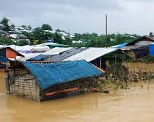 Hay dos millones de personas aisladas por las inundaciones en Bangladesh