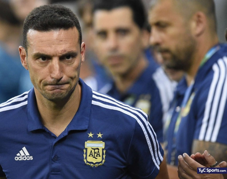 Alarma Eliminatorias: Scaloni tiene Covid y hay dudas sobre el resto del plantel