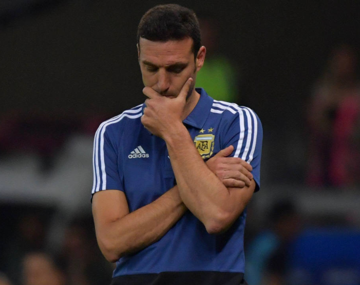 Scaloni sigue masticando la formación para enfrentar a Francia