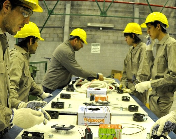 El Gobierno de Alberto quiere convertir los planes en trabajo por un proyecto de ley
