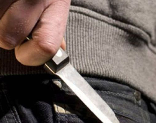 Acuchilló a su propio hermano y quedo detenido