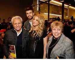 Ahora dicen que Shakira se resintió con Piqué por la falta de interés por su papá