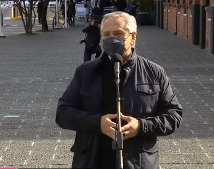 El Presidente luego de votar: "La Argentina mañana sigue"