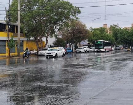 Miércoles: pinta lluvioso y emiten nuevo alerta