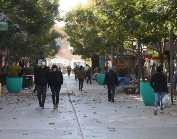 Viento sur intenso y descenso de temperatura