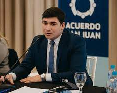 Guevara: La oposición juega las elecciones dentro de la Cámara de Diputados