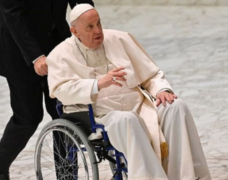 El Papa Franciso no descartó su posible renuncia: "No es una catastrofe"