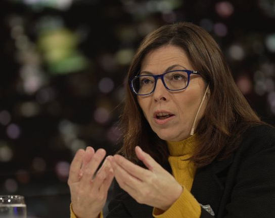 Silvina Batakis: "El derecho a viajar tensa la generación de puestos de trabajo"