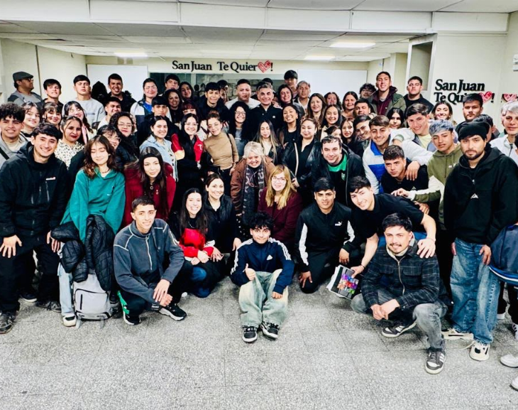 Fabián Gramajo junto a jóvenes sanjuaninos: "Es tiempo de empezar a ponerse al frente"