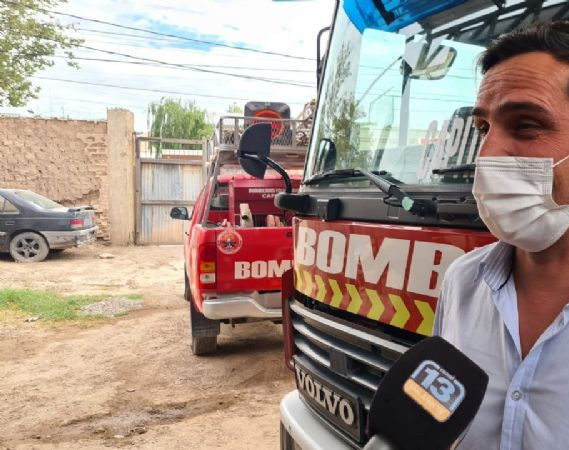 Los Bomberos de Capital están como locos con la nueva autobomba