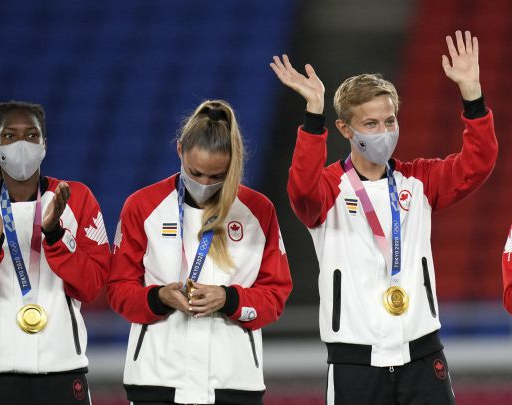 Quién es Quinn, la primera persona transgénero no binaria en ganar una medalla olímpica