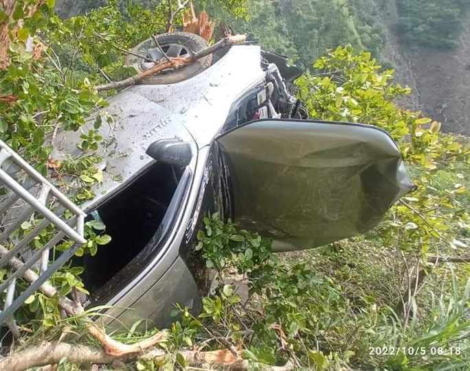 En Guatemala una camioneta saltó al vacío y fallecieron 17 personas