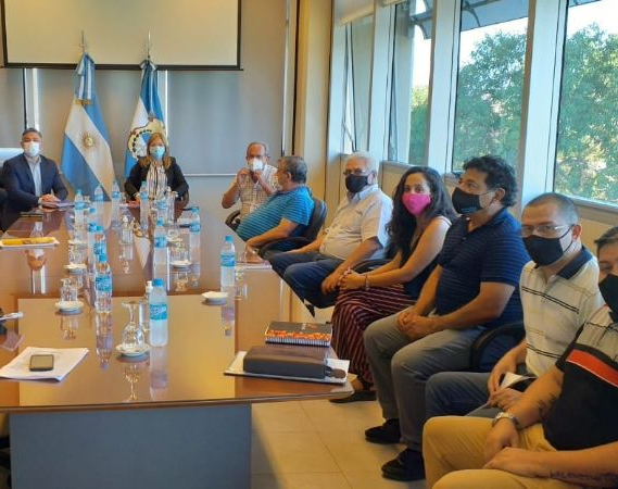 Estatales piden que se recupere la cláusula gatillo