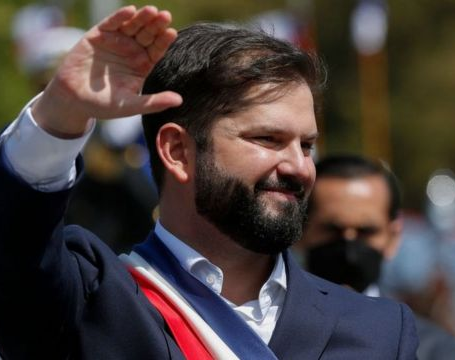 Gabriel Boric visita Argentina desde el domingo