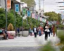 Tensión entre comercios y el gremio por atender más horas este sábado