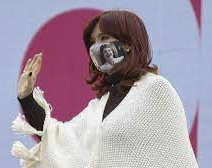 Cristina aseguró que se necesitan "muchos períodos de gobierno" para la vida que se quiere