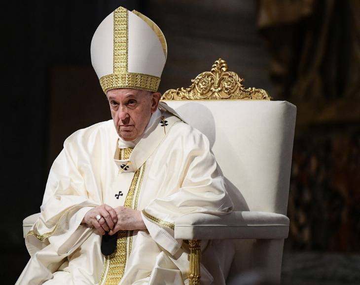 El papa Francisco cuestionó a los padres que no le ponen límites a sus hijos
