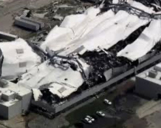 Un poderoso tornado destruyó una de las fábricas más importantes de Pfizer y advierten por escasez de medicamentos