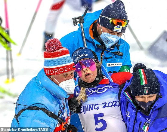 Dramática escena en los Juegos Olímpicos de invierno: una atleta se desplomó después de cruzar la meta