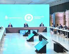 El Presidente descartó ajustes y tarifazos en la negociación con el Fondo