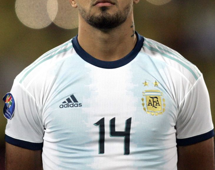 Detuvieron a un futbolista de la Selección Argentina por violencia de género