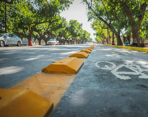 Buscan terminar la repavimentación del microcentro y analiza sumar una bicisenda en Av. Córdoba
