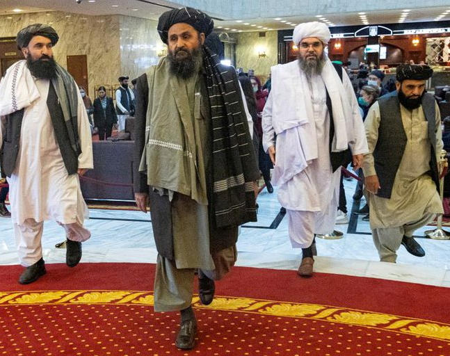 Los talibanes anunciaron que Hasan Akhund dirigirá el nuevo gobierno