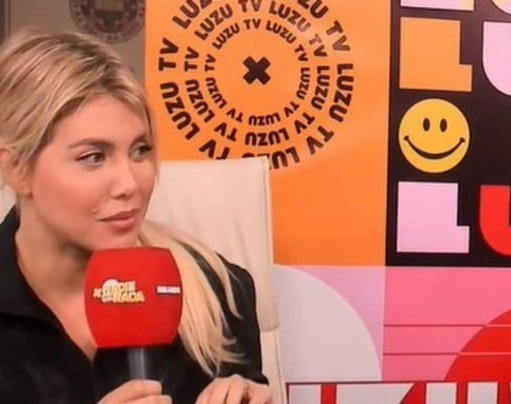 Quisieron besar a Wanda en la TV de Brasil y ella reaccionó 
