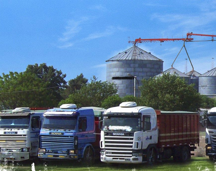 Levantaron el paro de transportistas tras un acuerdo por una nueva tarifa