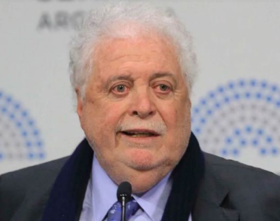 Pidieron el juicio político a Ginés González García por 