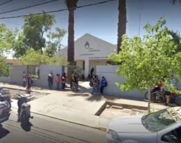 Un alumno de primaria tiró gas pimienta e intoxicó a sus compañeros 