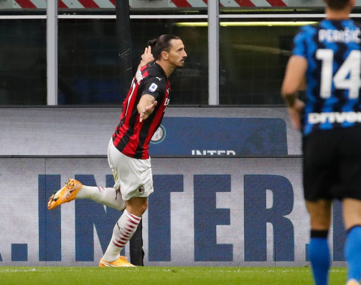 Zlatan le dió la victoria al Milan ante el Inter