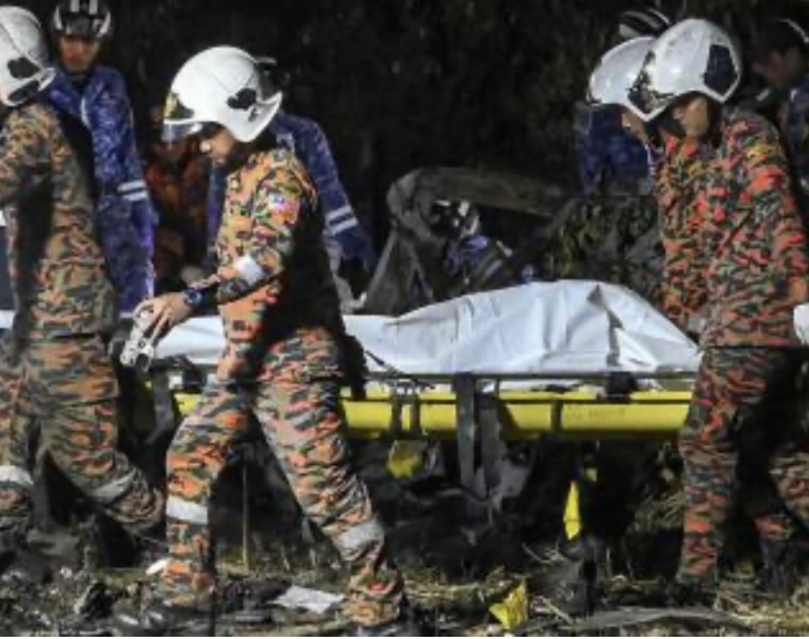 Al menos 10 personas murieron tras estrellarse una avioneta en Malasia