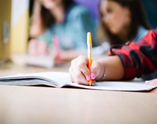 Comenzaron las clases de apoyo gratuitas en Rivadavia 