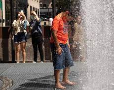 Estados Unidos sufre una ola de calor "extremadamente peligrosa" con temperaturas de hasta 47 grados