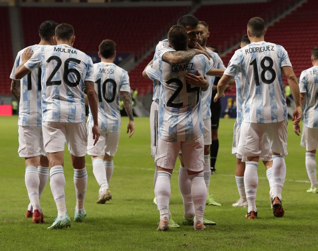 Victoria Argentina ante Paraguay y un pie en cuartos de final